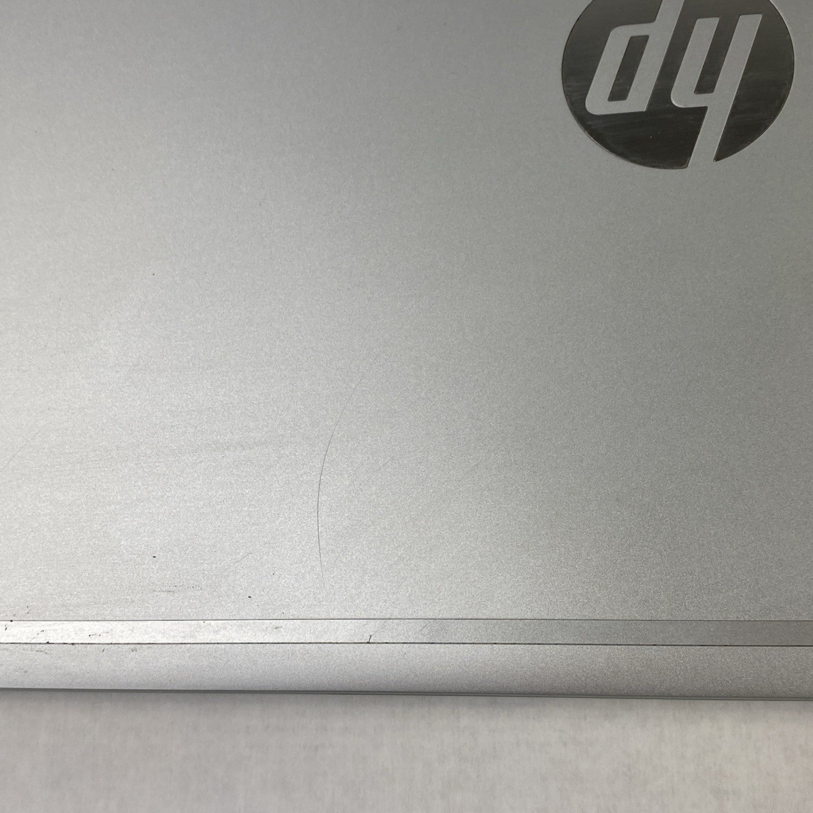 HP ProBook 440 G6 Intel Core i7-8565U 1.80 GHz 8 GB RAM 14.0" No HDD No OS
