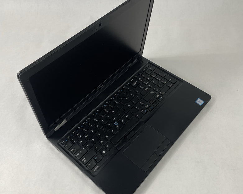 Dell Latitude 5580 15.6" Core i5-7300U 2.60 GHz 8 GB RAM No HDD No OS No Battery