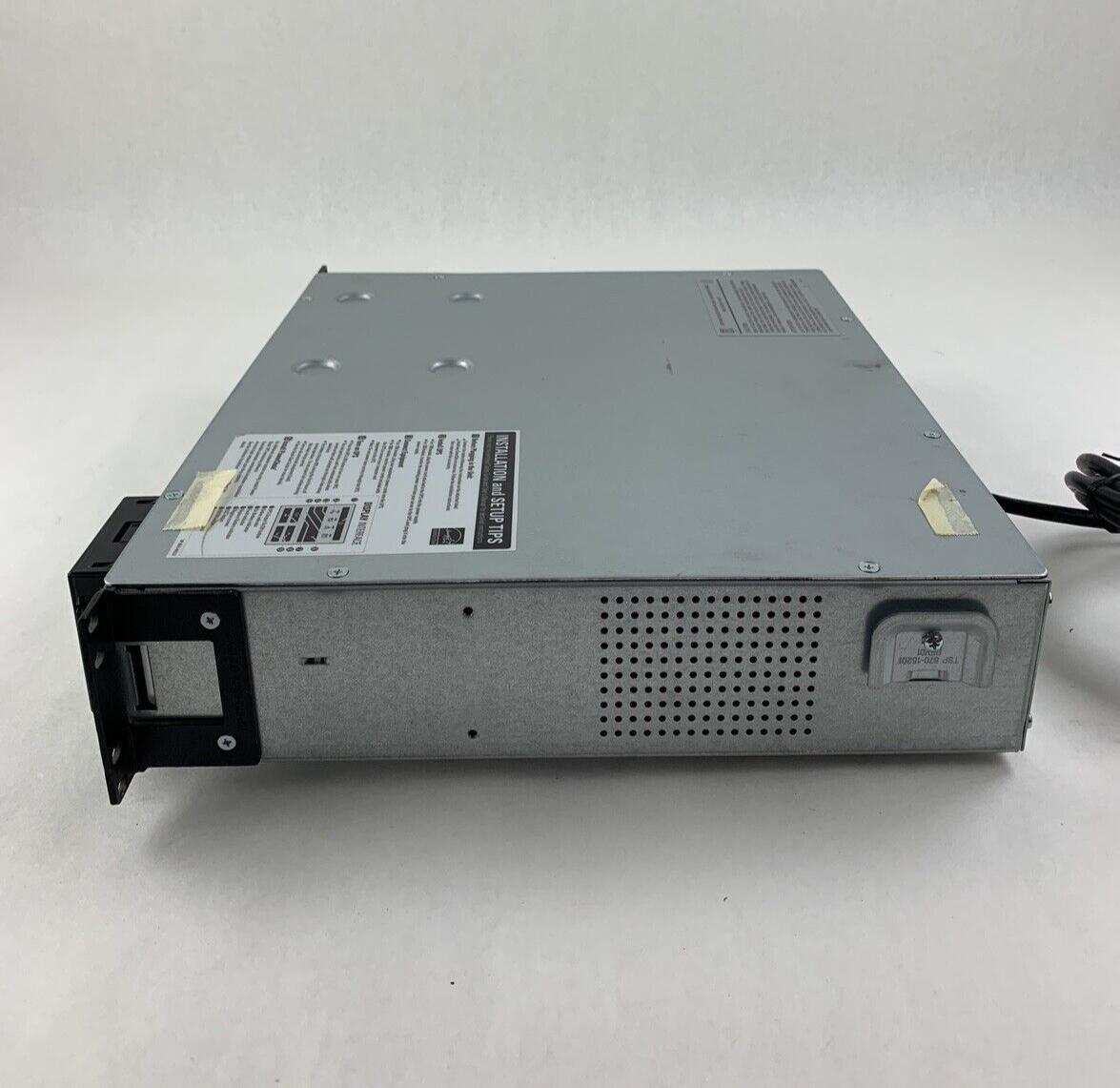 APC SMT750RM2U Smart UPS 750 Battery Backup No Battery Tested