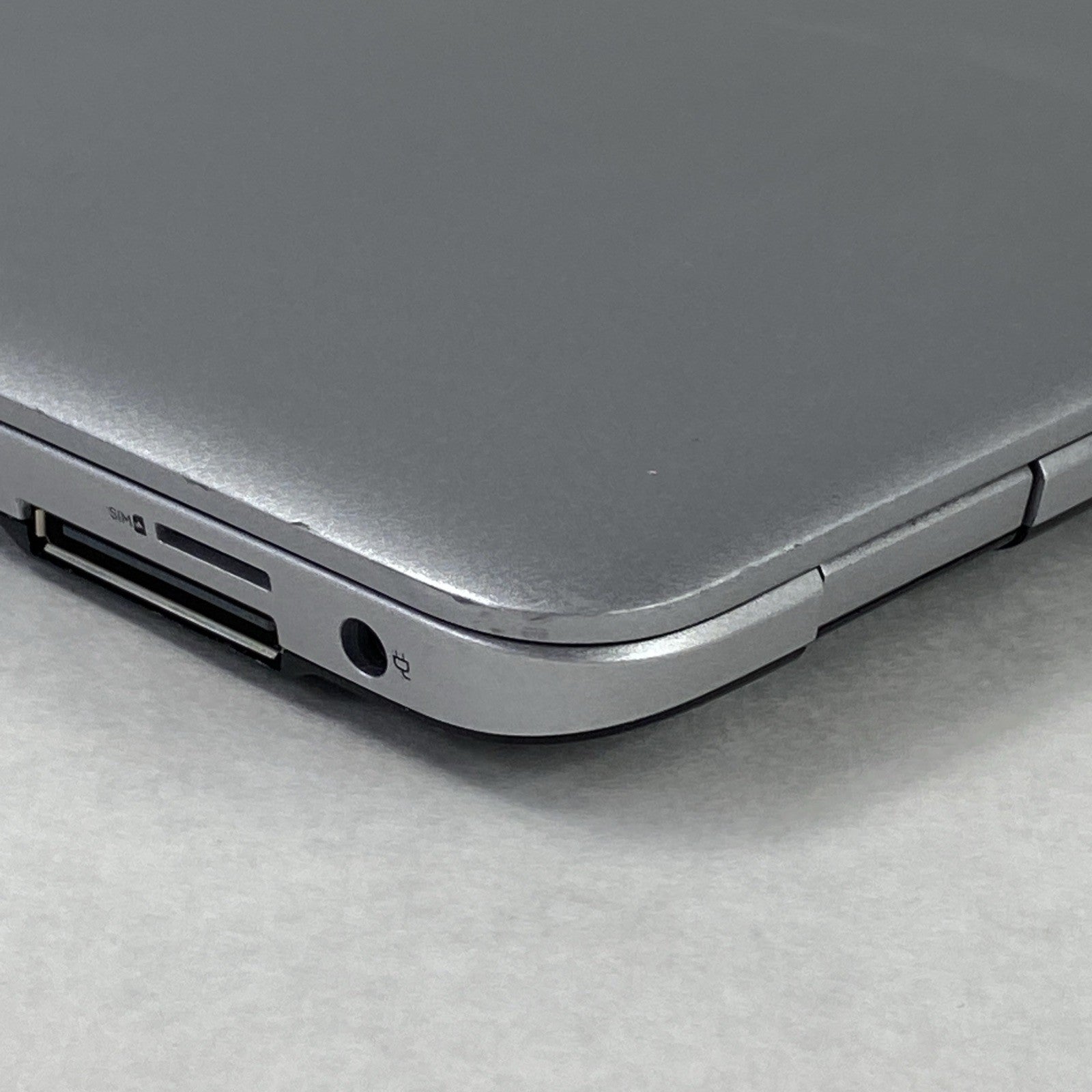 HP EliteBook 850 G3 Intel Core i7-6600U 2.6 GHz 8 GB RAM 15.6" No HDD No OS