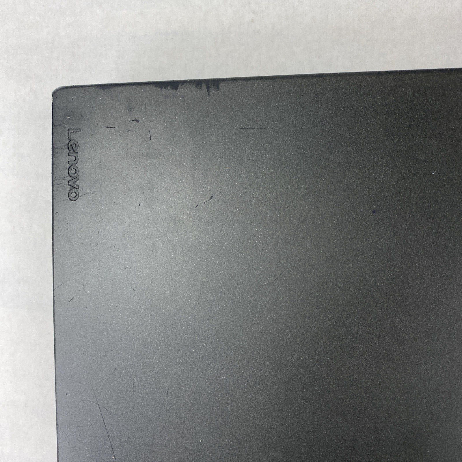 Lenovo ThinkPad T460 Intel Core i5-6300U 2.40 GHz 8 GB RAM 14" No HDD No OS