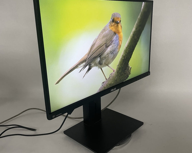 Asus PB258 25" Monitor Resolution: 2560x1440 QHD @ 60Hz Finish: Matte