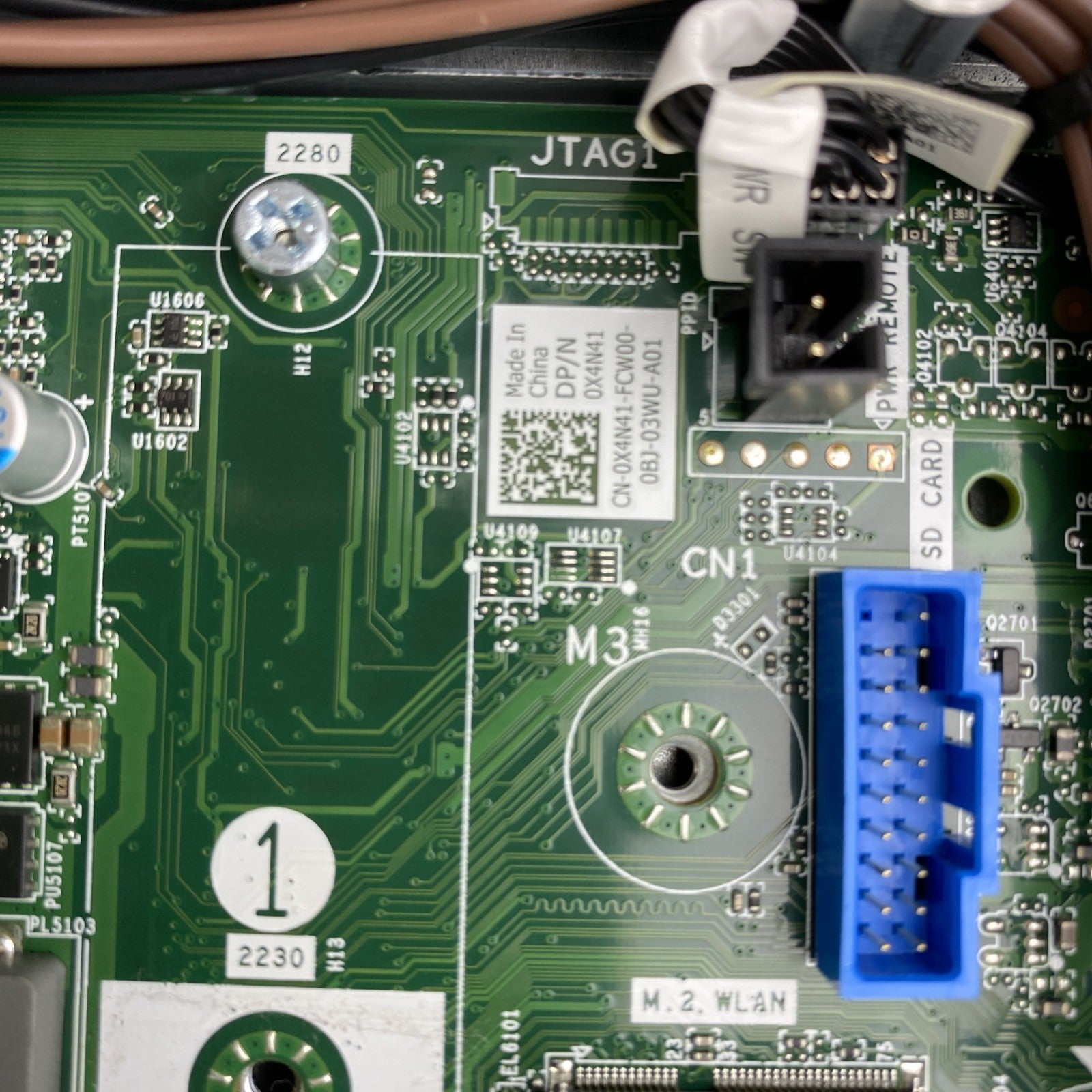 Dell Precision 3440 SFF Intel 6 Core i5-10500 3.10GHz 16GB RAM No HDD No OS