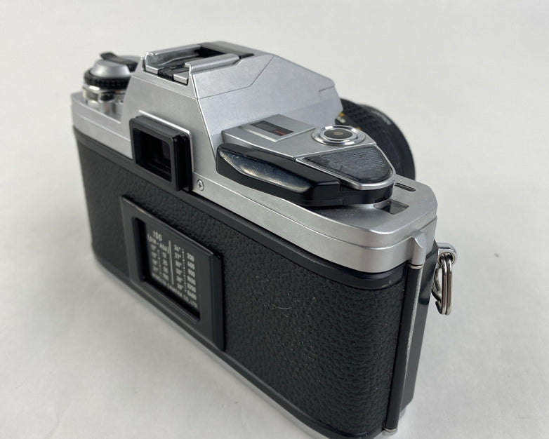 Minolta X-370 SLR Film Camera w/ Minolta 50mm 1:1.7 Lens - Untested Parts