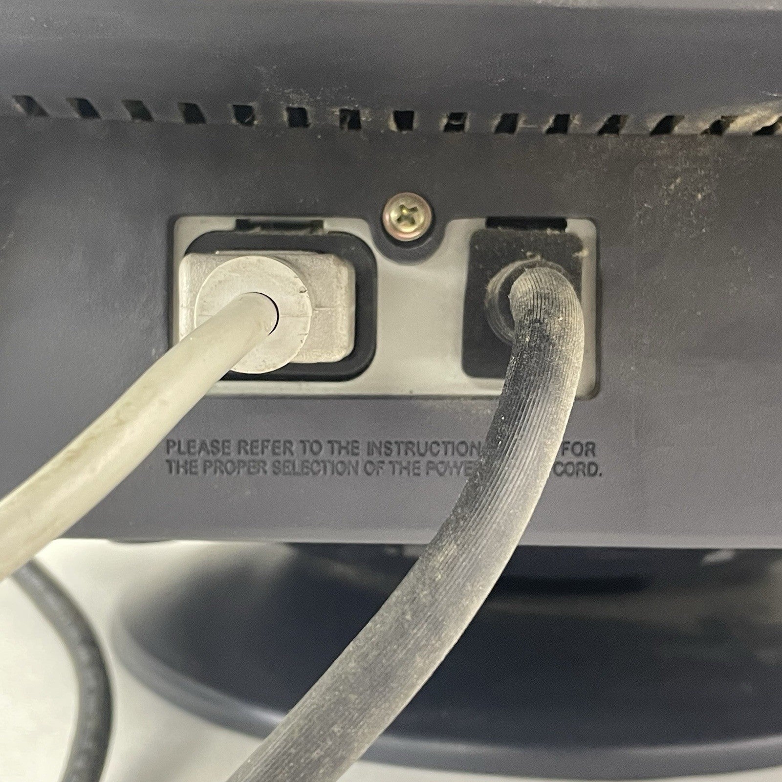 Dell E772c 17" Color CRT VGA SVGA Computer Monitor For Parts Or Repair5