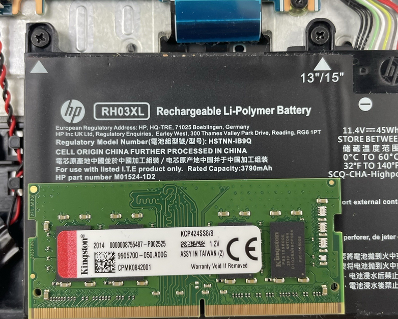 HP ProBook 450 G8 15.6" i5-1135G7 2.40 GHz 8 GB RAM No SSD/OS/AC - Dented