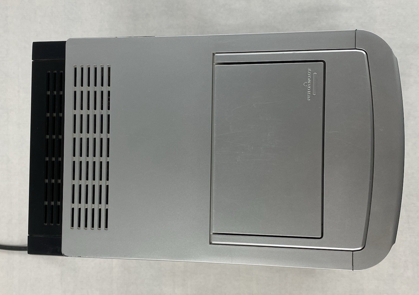 Sony CMT-HPZ9 Cassette and 5 Disc Changer AM/FM Parts or Repair