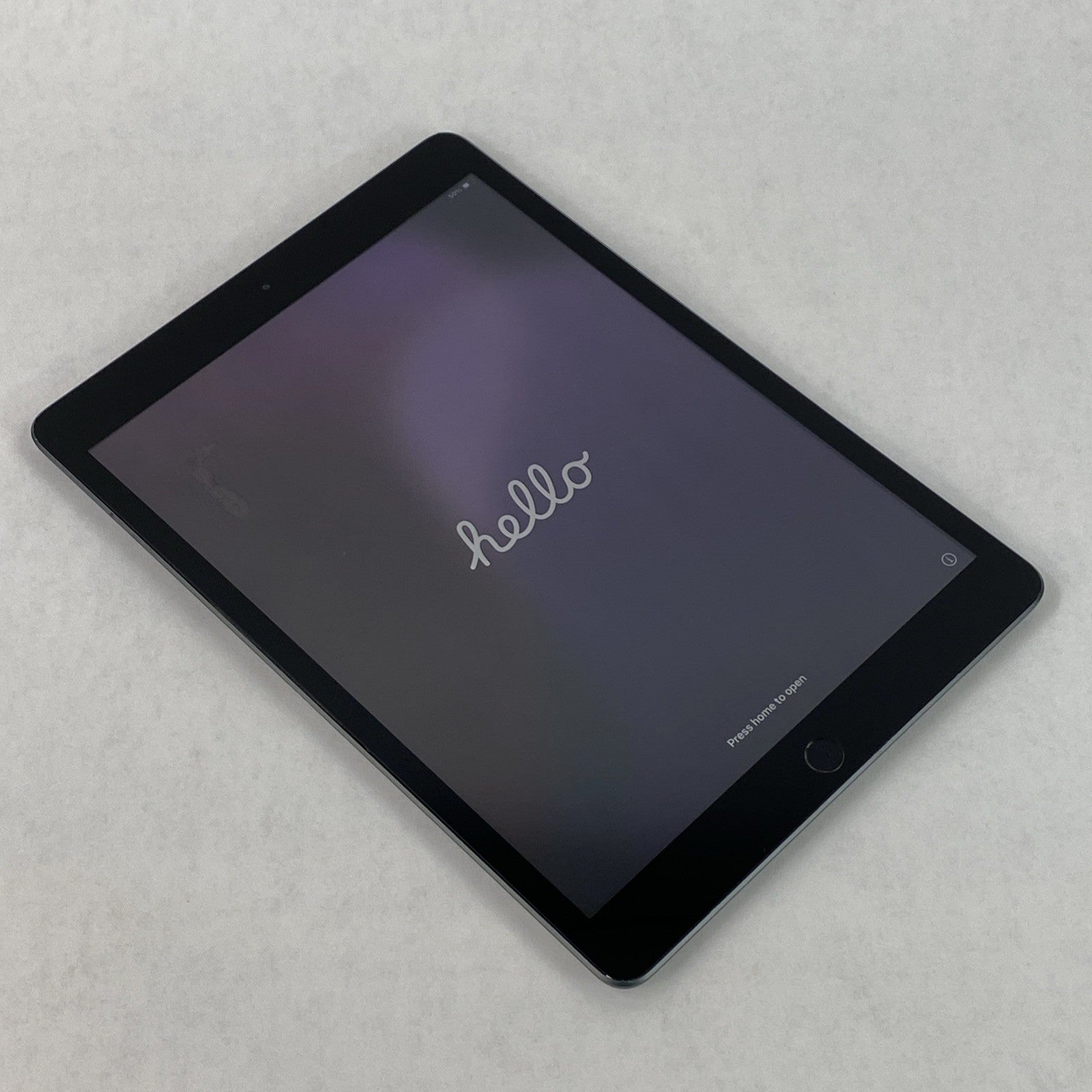 Apple iPad 7th Gen A2197 32GB 10.2" Retina Wi-Fi Space Gray IOS 18.7.80