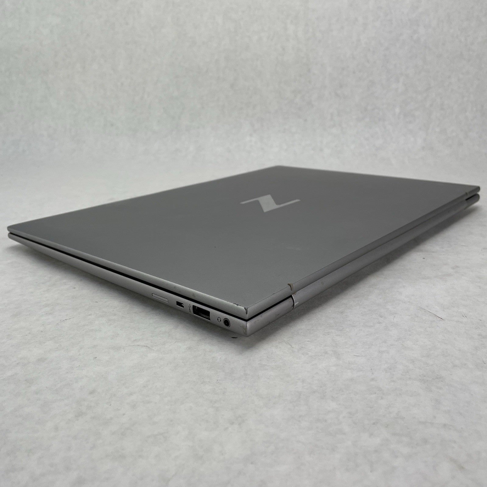 HP ZBook FireFly G9 16" i7-1260P 2.079 GHz 16 GB RAM No SSD/OS/AC - Sticky Keys9