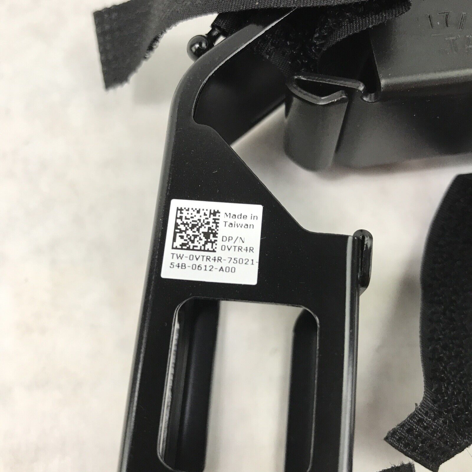 Genuine Dell VTR4R Power Edge 1U Cable Management  Arm W/ Light