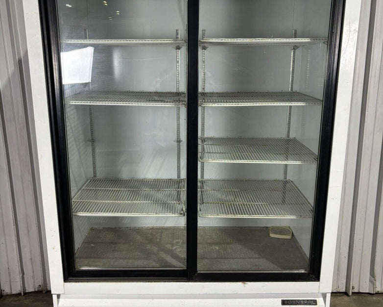 General Refrigeration RSL 40 GC 010 115V 9.5A  10 Oz Charge Powers Snapple
