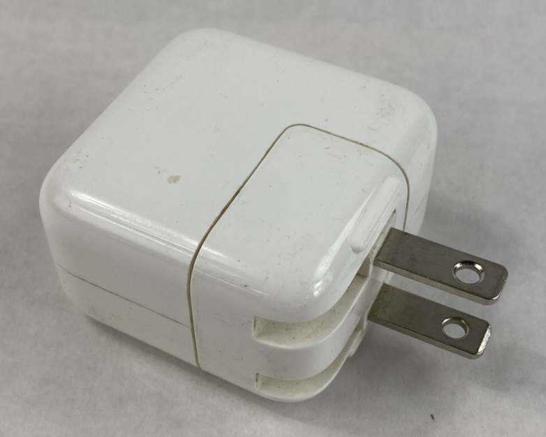 Apple 10W USB Power Adapter Lot of 6