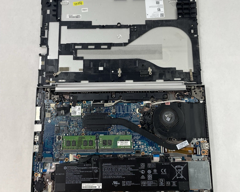 HP EliteBook 850 G6 15.6" i5-8365U 1.60 GHz 16 GB RAM No SSD/OS/AC - Hinge