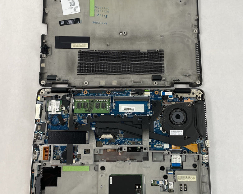 HP EliteBook 840 G4 14" i5-7200U 2.50 GHz 8 GB RAM No SSD/OS/AC/Battery