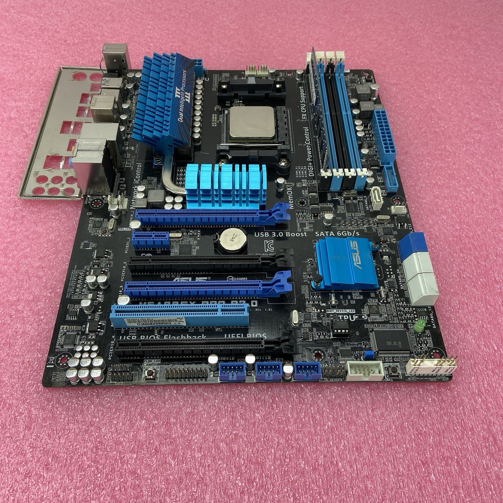 ASUS M5A99FX PRO 2.0 Motherboard AMD FX-8350 4GHz 4GB RAM w/IO Shield1