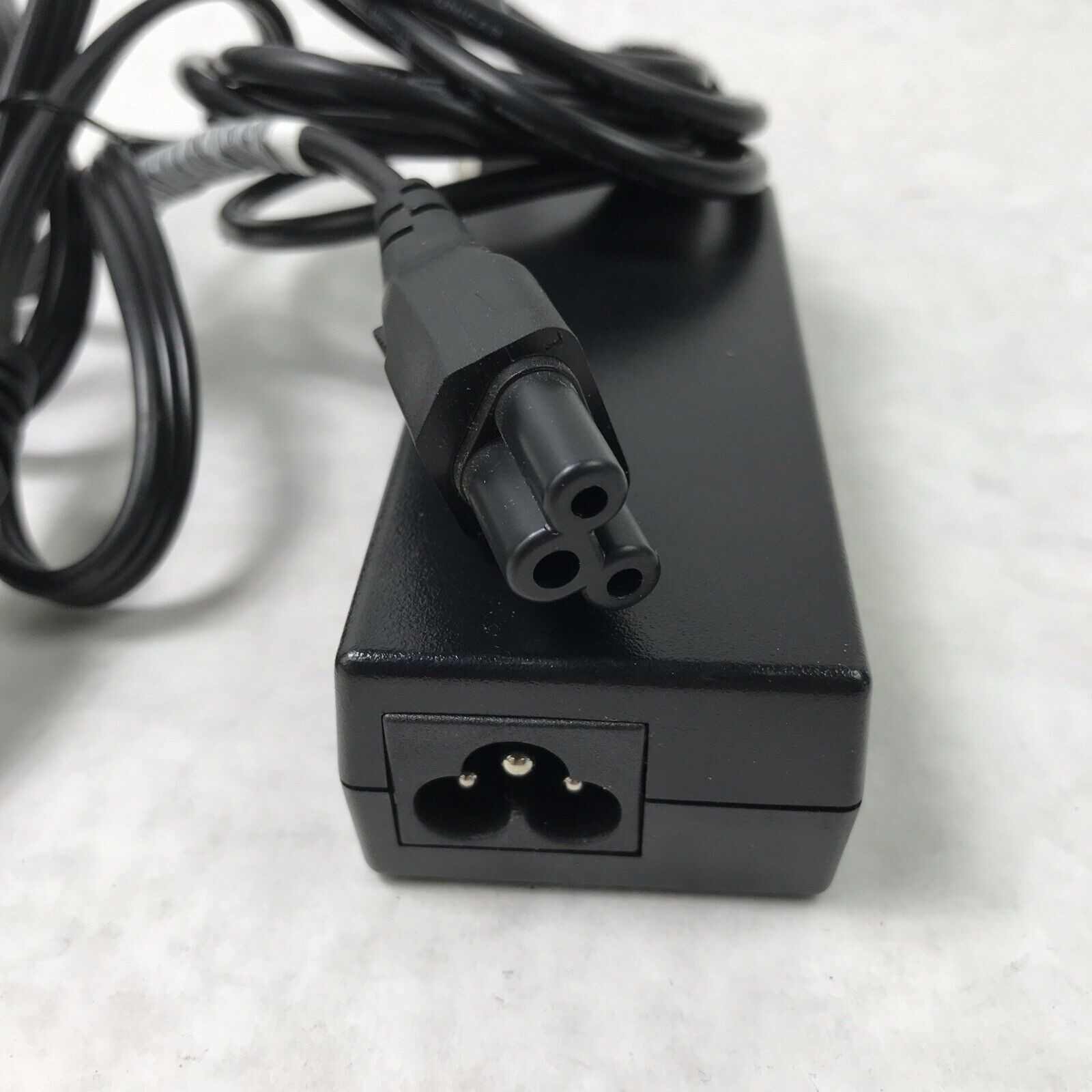 ((Lot of 4) HP PPP009H Laptop Charger 608425-002 65W 3.5A 18.5V