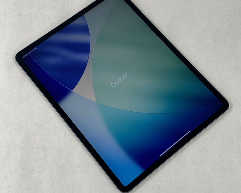 Apple iPad Pro 3rd Gen 12.9" A2014 64 GB Space Gray IOS 26.1