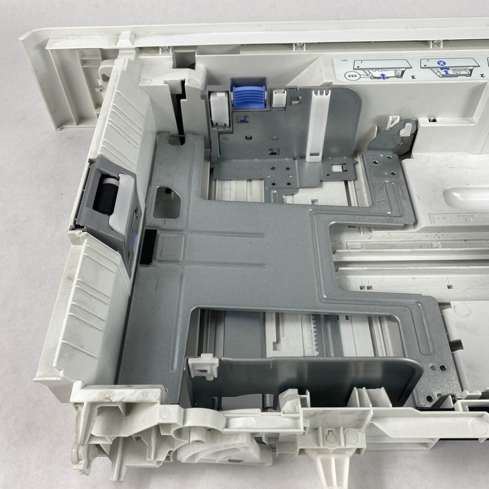 HP m681 MFP Paper Tray 28