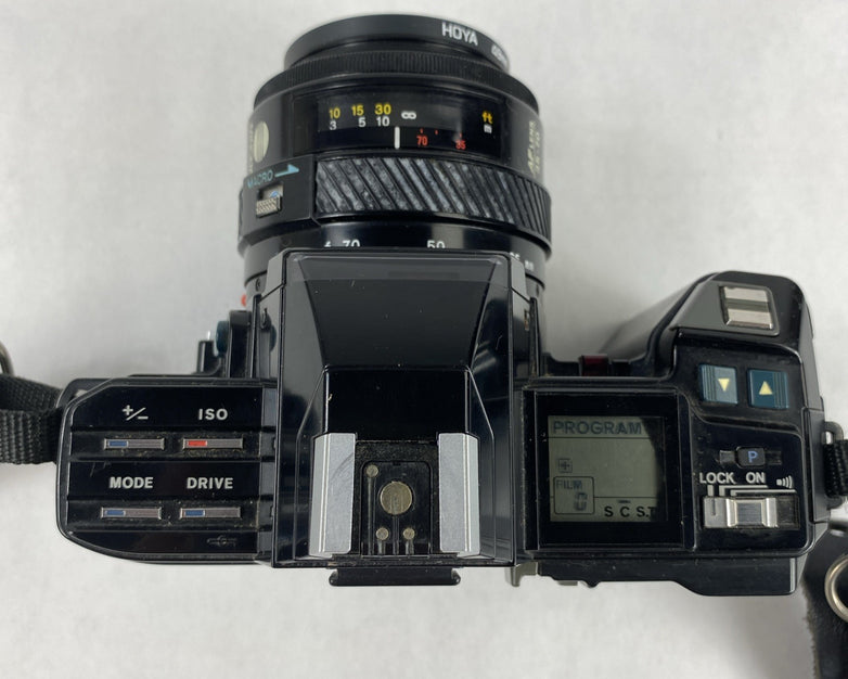Minolta Maxxum 7000 AF SLR 35mm Film Camera With Extra Lens and Flash Attachment