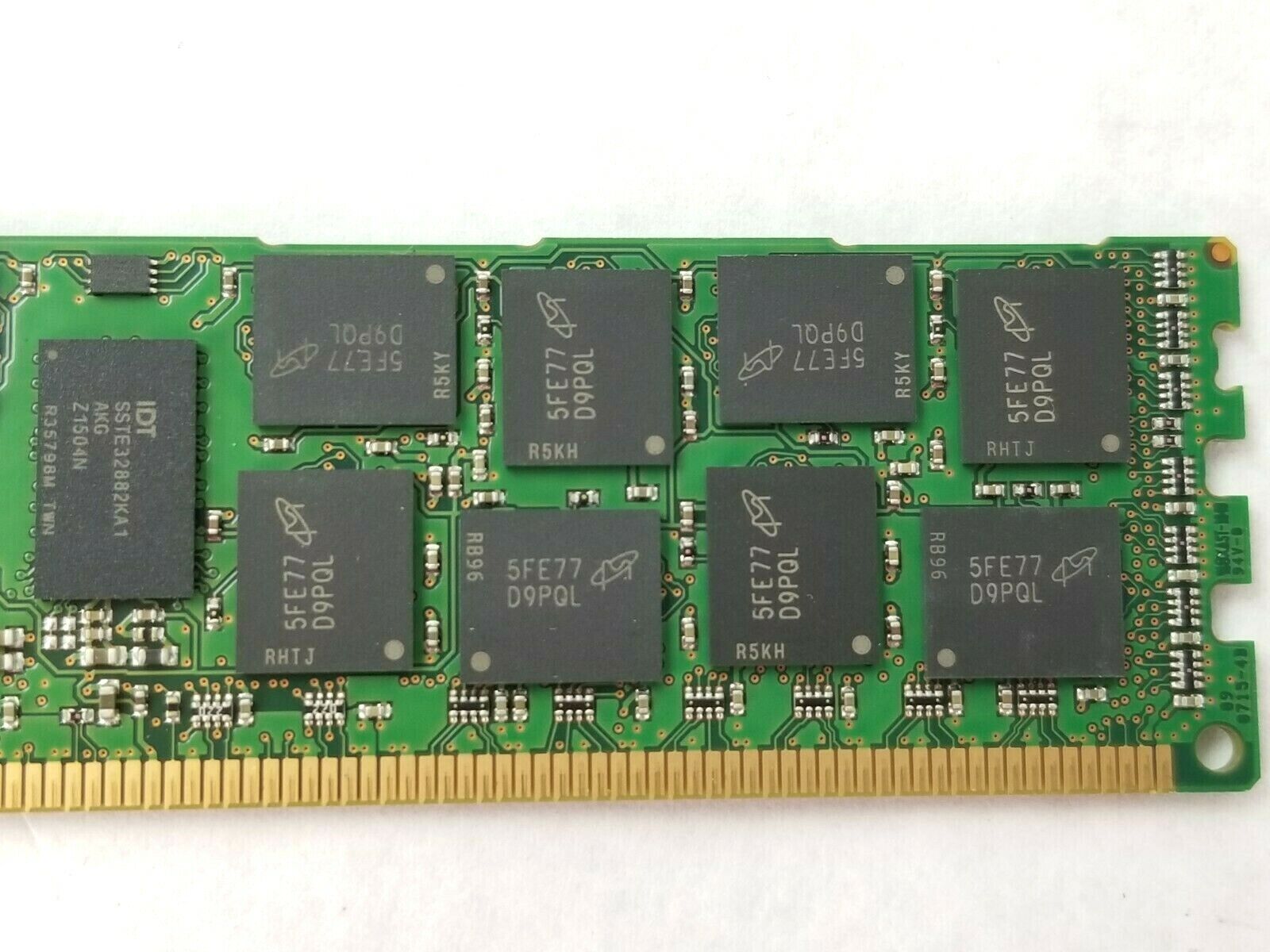 Micron MT36JSF2G72PZ-1G6E1HE EMC 16GB 2RX4 PC3-12800R Server Memory (Lot of 8)