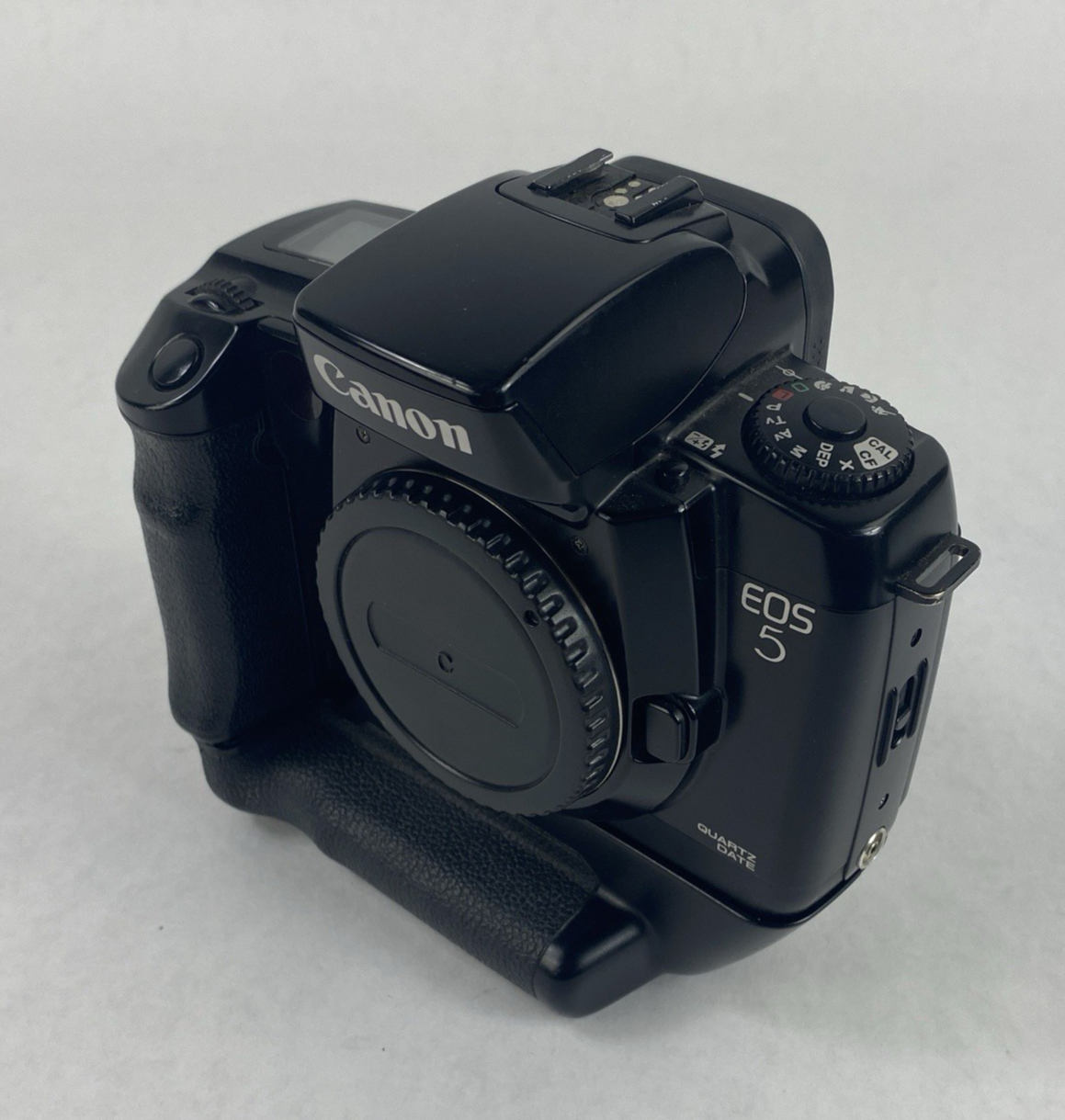 Canon EOS 5 Quartz Date 35mm SLR Camera0