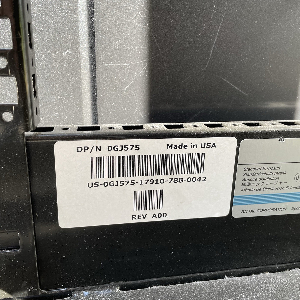 Dell PowerEdge 4210 42U Server Rack Cabinet 0GJ575 w/Sides & PDUs- No Back Panel20