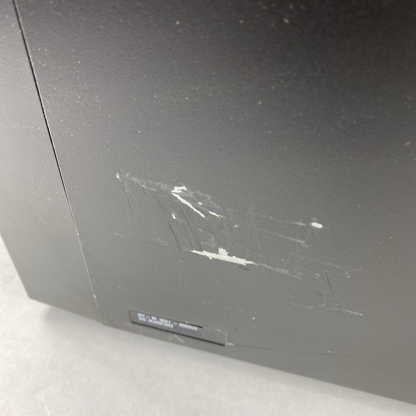 Lenovo ThinkStation E32 MT Intel Core i3-4330 3.50GHz 4GB RAM No HDD No OS