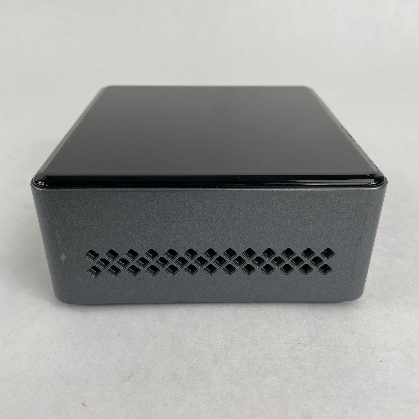 Intel NUC6CAY Micro Celeron J3455 1.50 GHz 8 GB RAM No SSD/OS/AC2