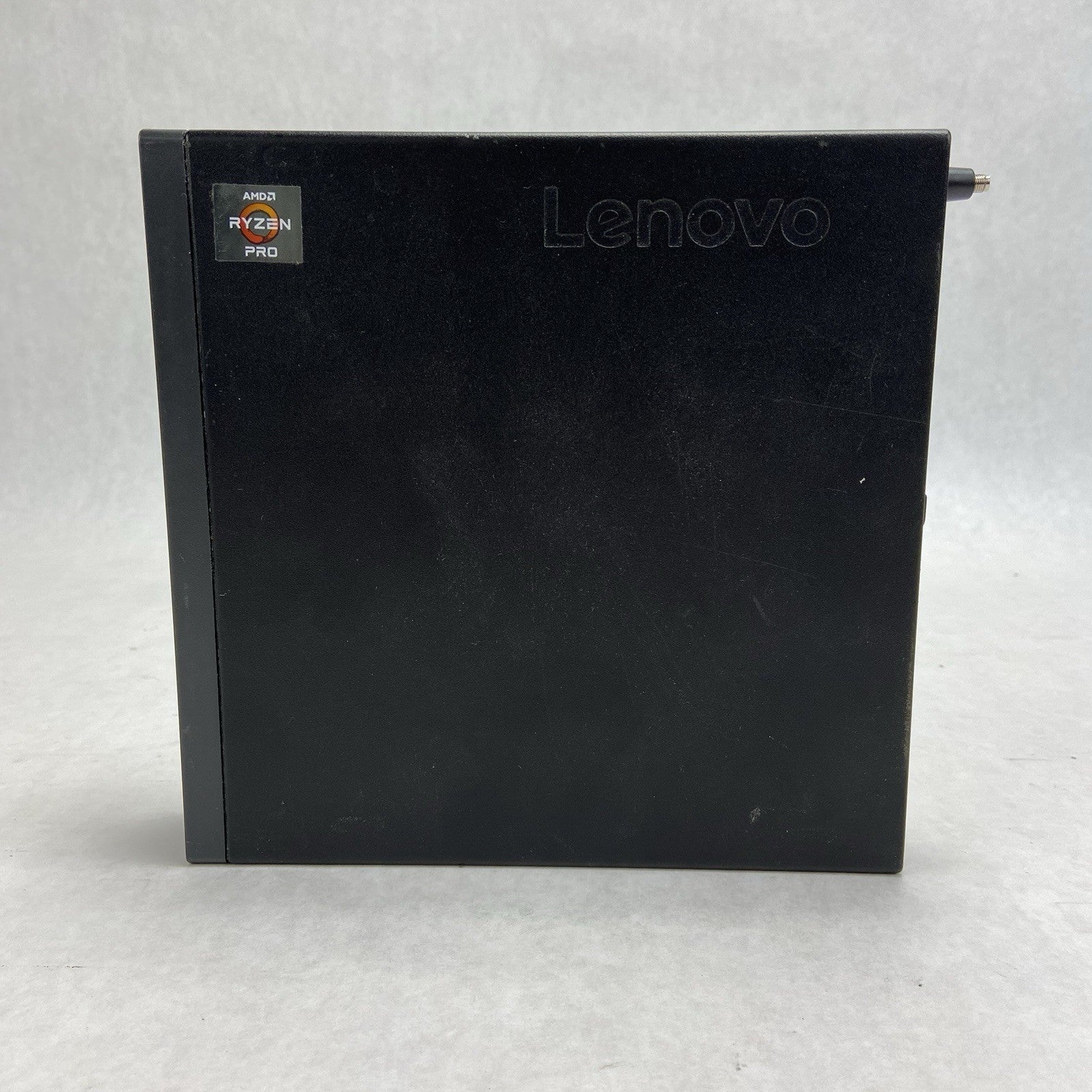 Lenovo ThinkCentre M75Q-1 Micro AMD Ryzen 5 Pro 3400 3.3GHz 8GB RAM No HDDOSAC4