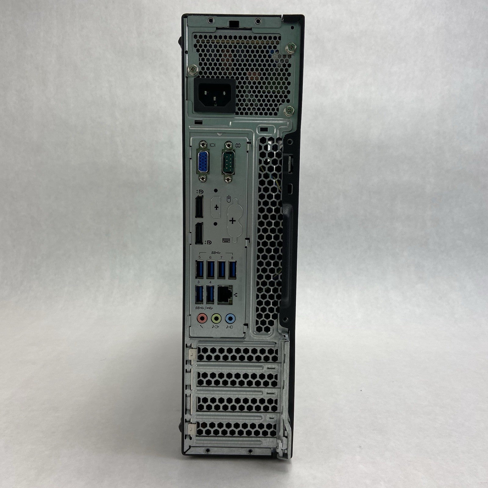 Lenovo ThinkCentre M900 SFF Intel Core i5-6500 3.2GHz 8GB RAM No HDD No OS4