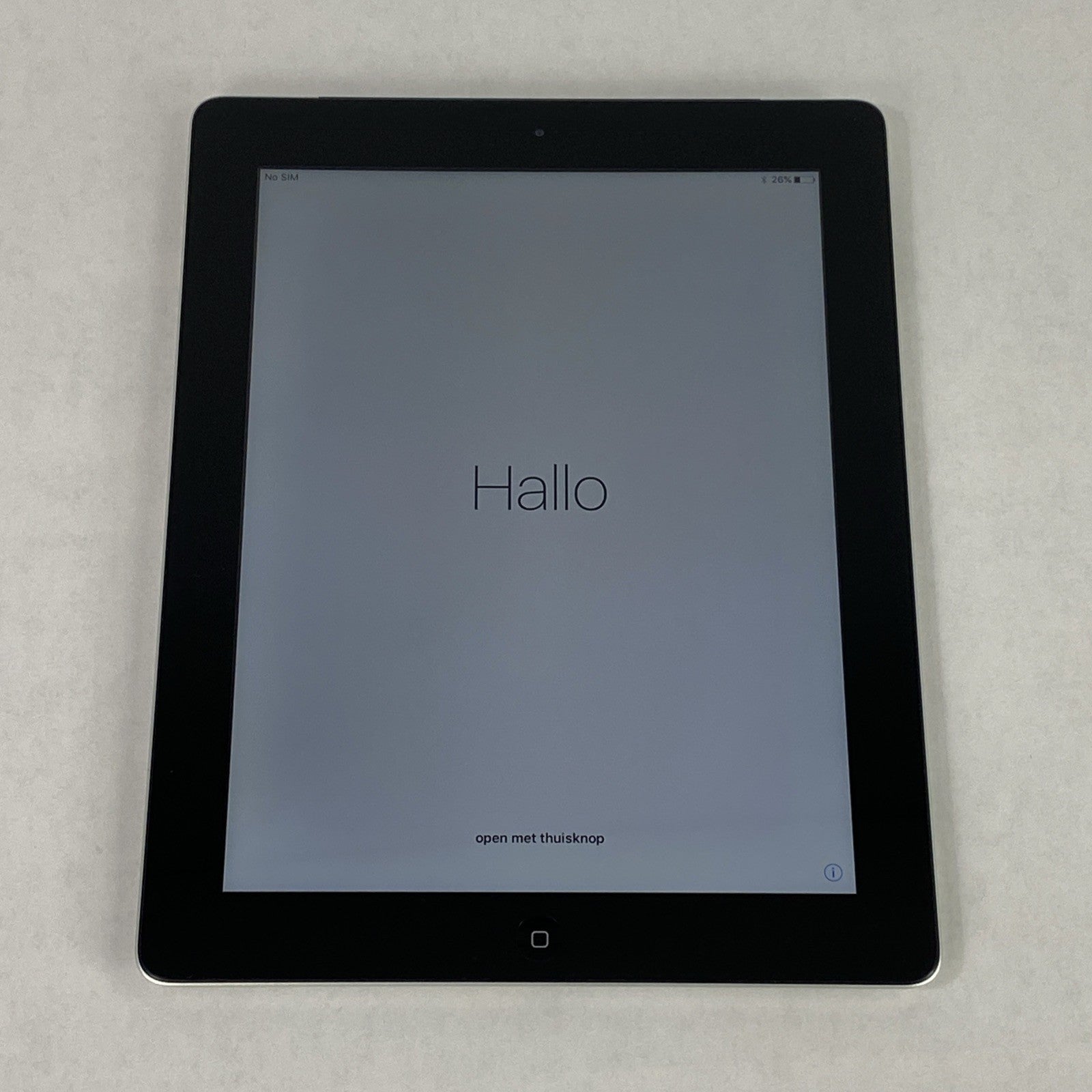 Apple iPad 4th Gen A1460 32GB 9.7" Unlocked Wi-Fi Space Gray IOS 10.3.31