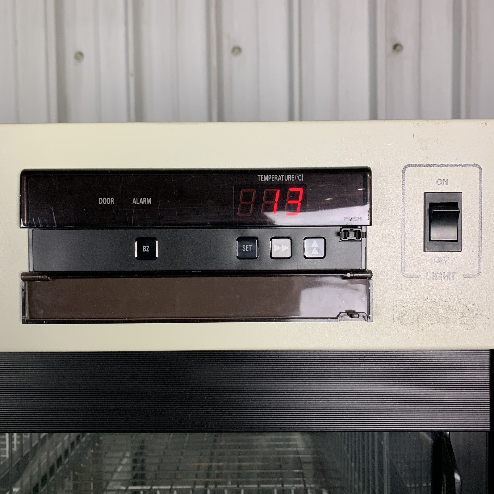 Sanyo MPR-1013r Medicool Pharmaceutical Refrigerator 1034L 115V Powers Cools