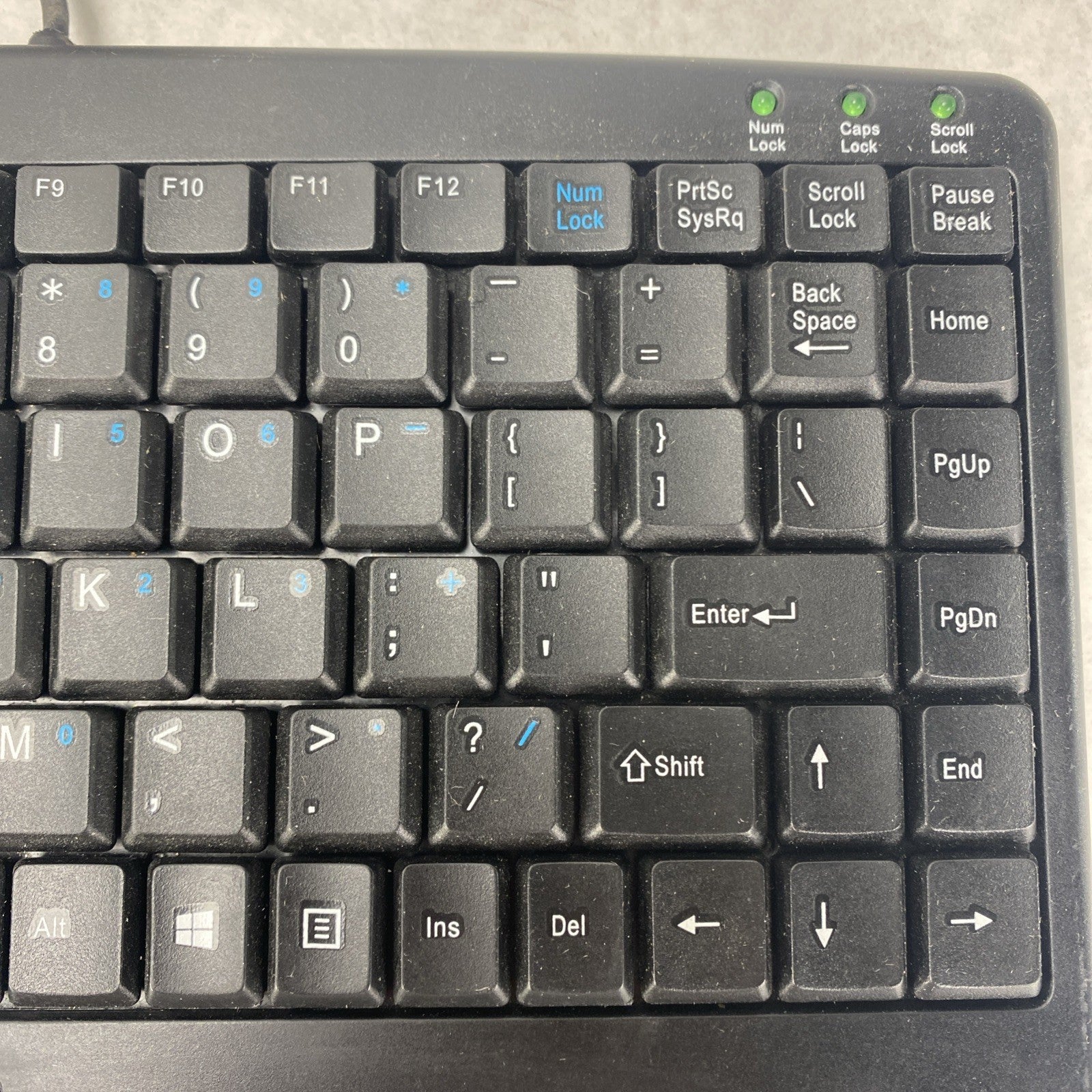 Adesso AKB-410UB USB-Wired Mini Keyboard Tested2