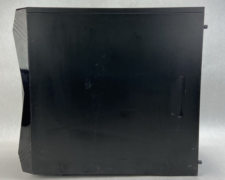 Rosewill Mid Tower Gaming Case OCZ Tech ModxStream-Pro 700W PSU