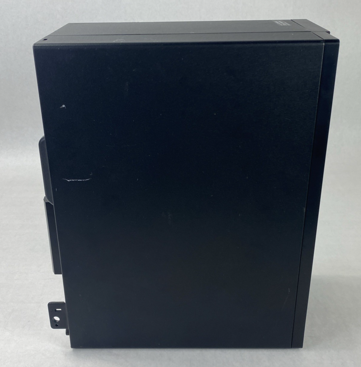 Dell OptiPlex 3040 MT Intel Core i3-6100 3.70GHz 8GB RAM No HDD No OS