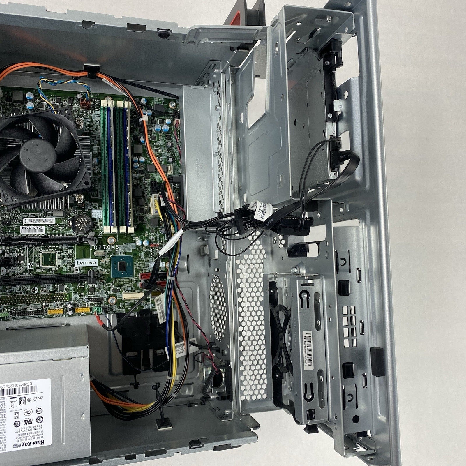 Lenovo ThinkCentre M910t MT Intel Core i5-6500 3.2GHz 16GB RAM No HDD No OS