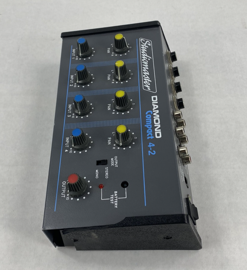 Studiomaster Diamond Compact 4-2 Audio Mixer - Parts or Repair