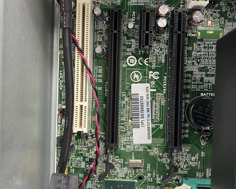 Lenovo ThinkCentre M93p SFF Intel Core i5-4570 3.2GHz 4GB RAM No HDD No OS