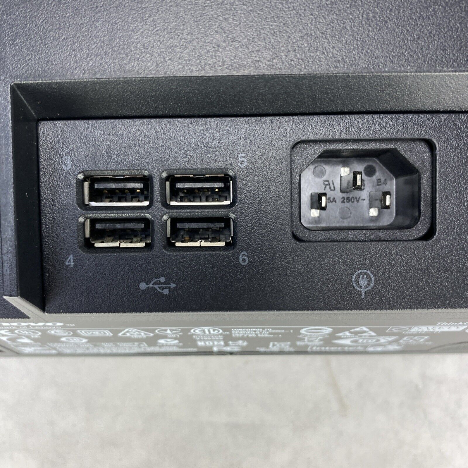 Lenovo ThinkCentre M72z 20" AIO Pentium G2020 2.90GHz 4GB RAM No Stand No HDD OS