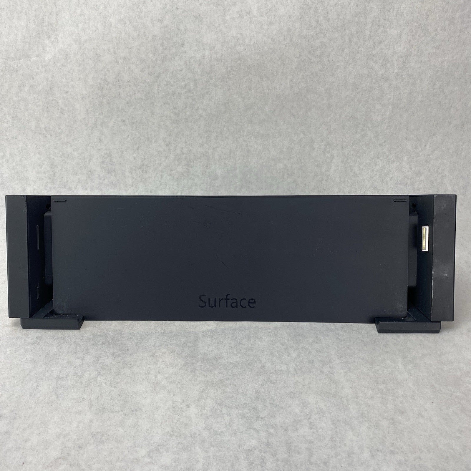 Microsoft 1664 Surface Docking Station Lot of 4 Untested1