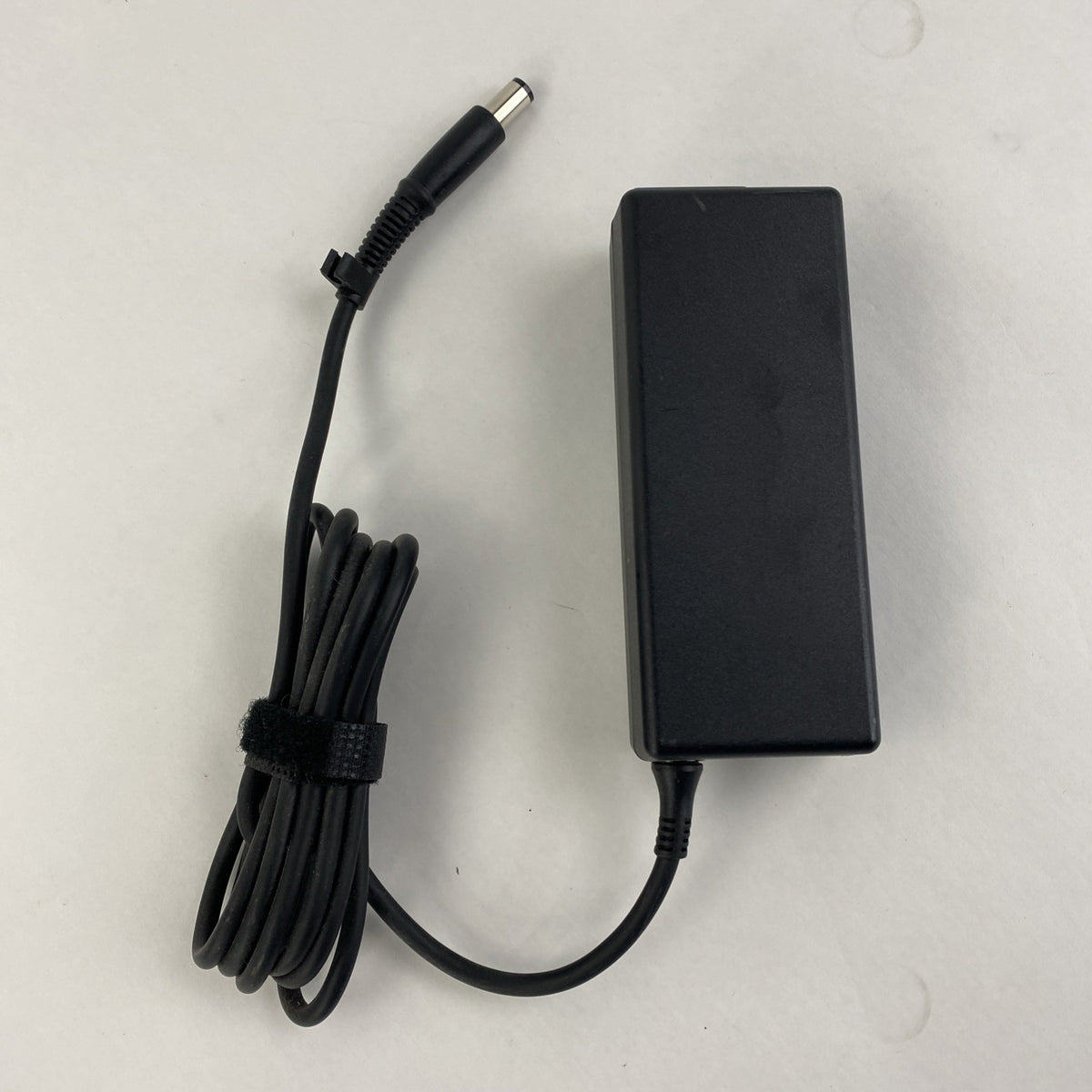 HP TPN-DA18 90W 19.5V 4.62A 7.4mm barrel AC Adapter - Lot of 10 No Power Cord2