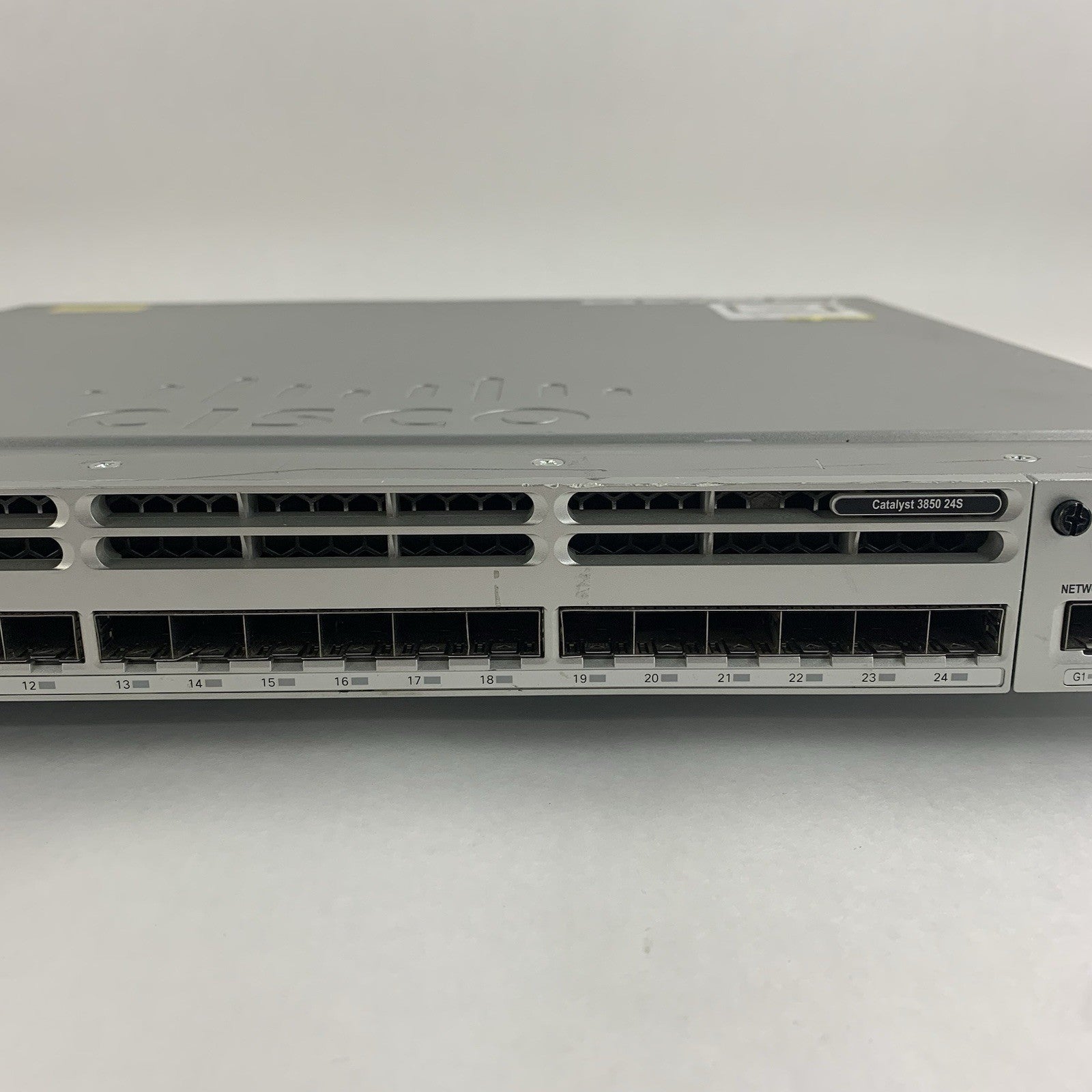 Cisco WS-C3850-24S-S Catalyst SFP Switch 3850 24 Port Tested w/ C3850-NM-2-10G3