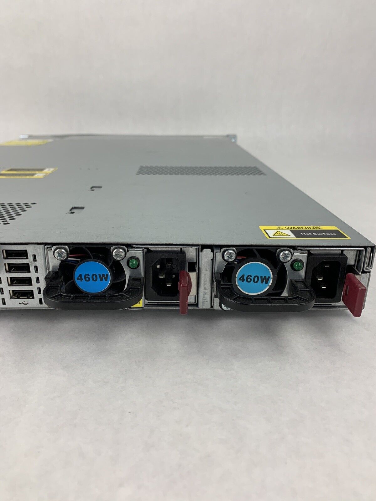 HP ProLiant DL360p Gen8 Quad-Core Xeon E5-2603 V2 1.8 GHz 32 GB RAM No OS No HDD