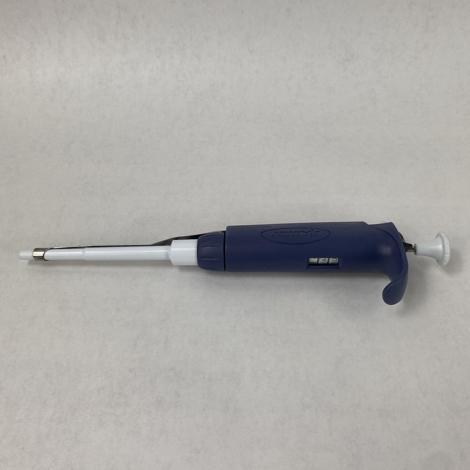 Rainin Pipetlite L100 LTS 100 10-100 µL Single Channel Handheld Manual Pipette5