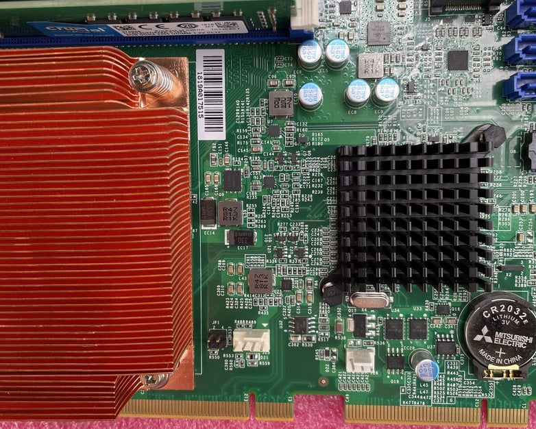 ROBO-8113VG2AR-Q170 200 Single Board Computer Intel i7-7770 3.6GHz 4GB RAM