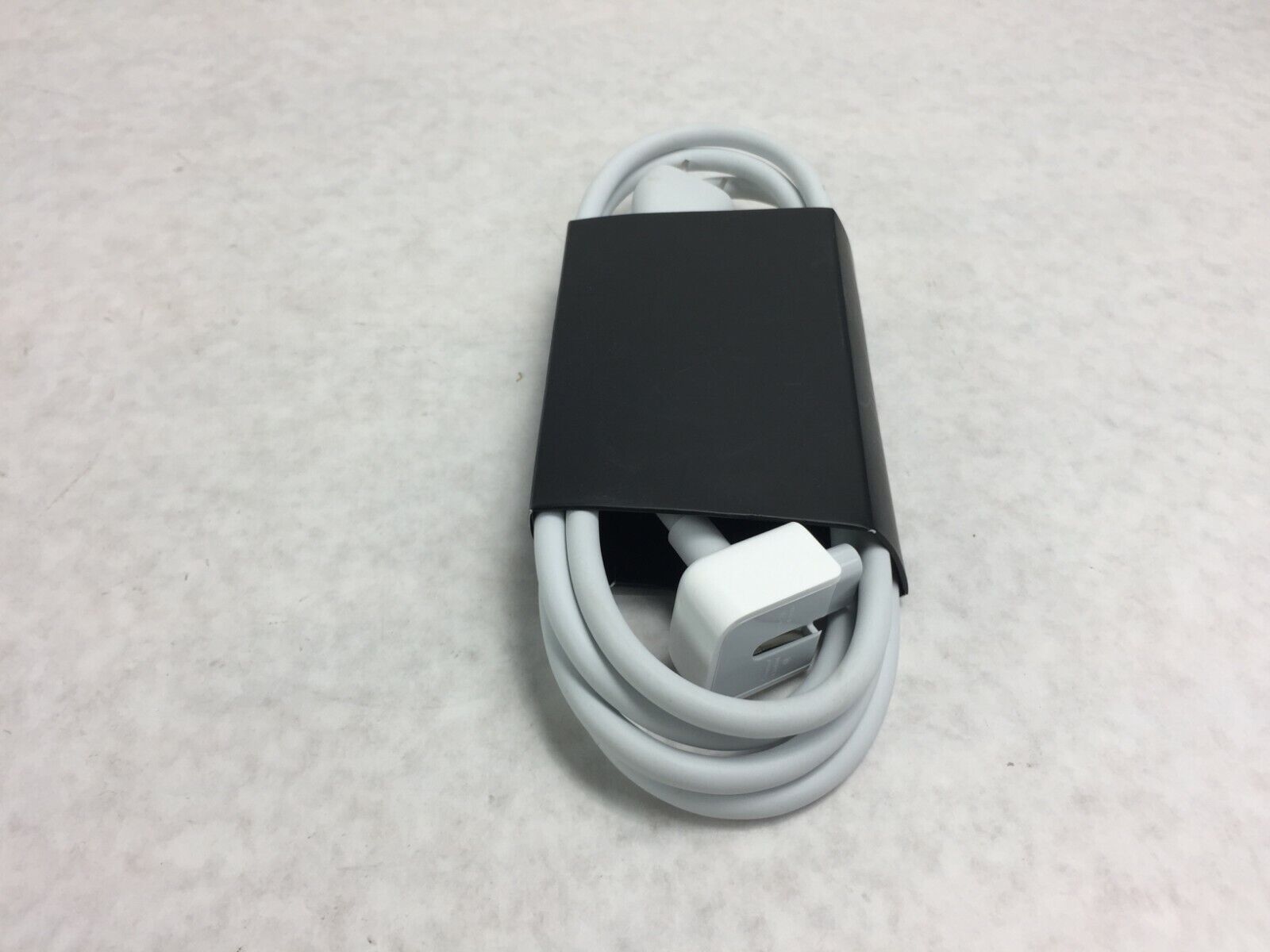 Lot of 2  OEM Apple (Longwell)  E344535  LS-7A  2.5A 125V  6Ft  AC Power Cord