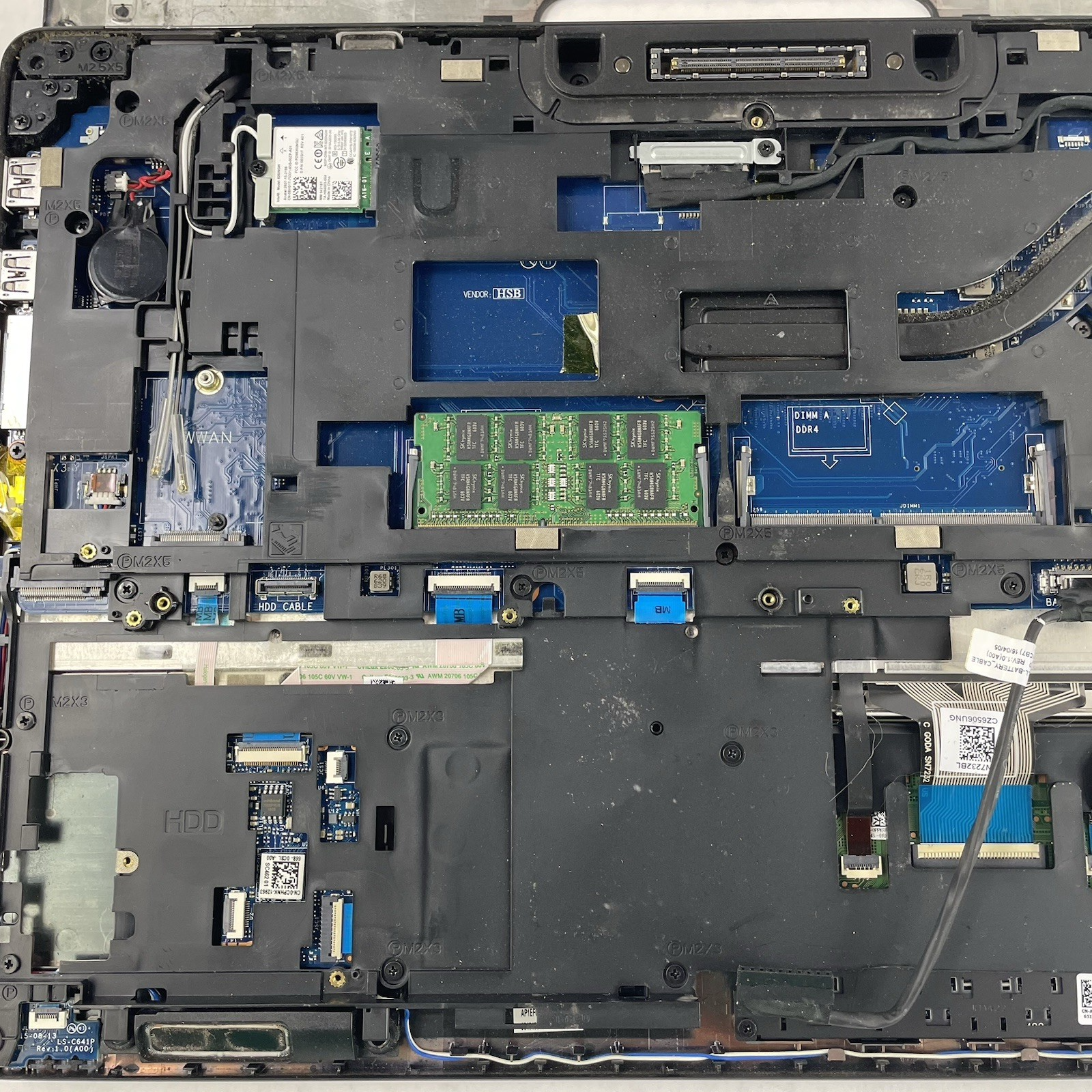Dell Latitude E5570 15.6" i5-6300U 2.40 GHz 8 GB RAM No SSD/OS/AC/Batt - READ21
