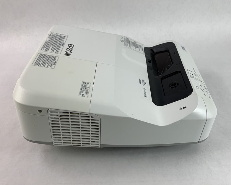 Epson PowerLite 695Wi H740A LCD Lamp Projector 2752 Lamp Hours - No Remote