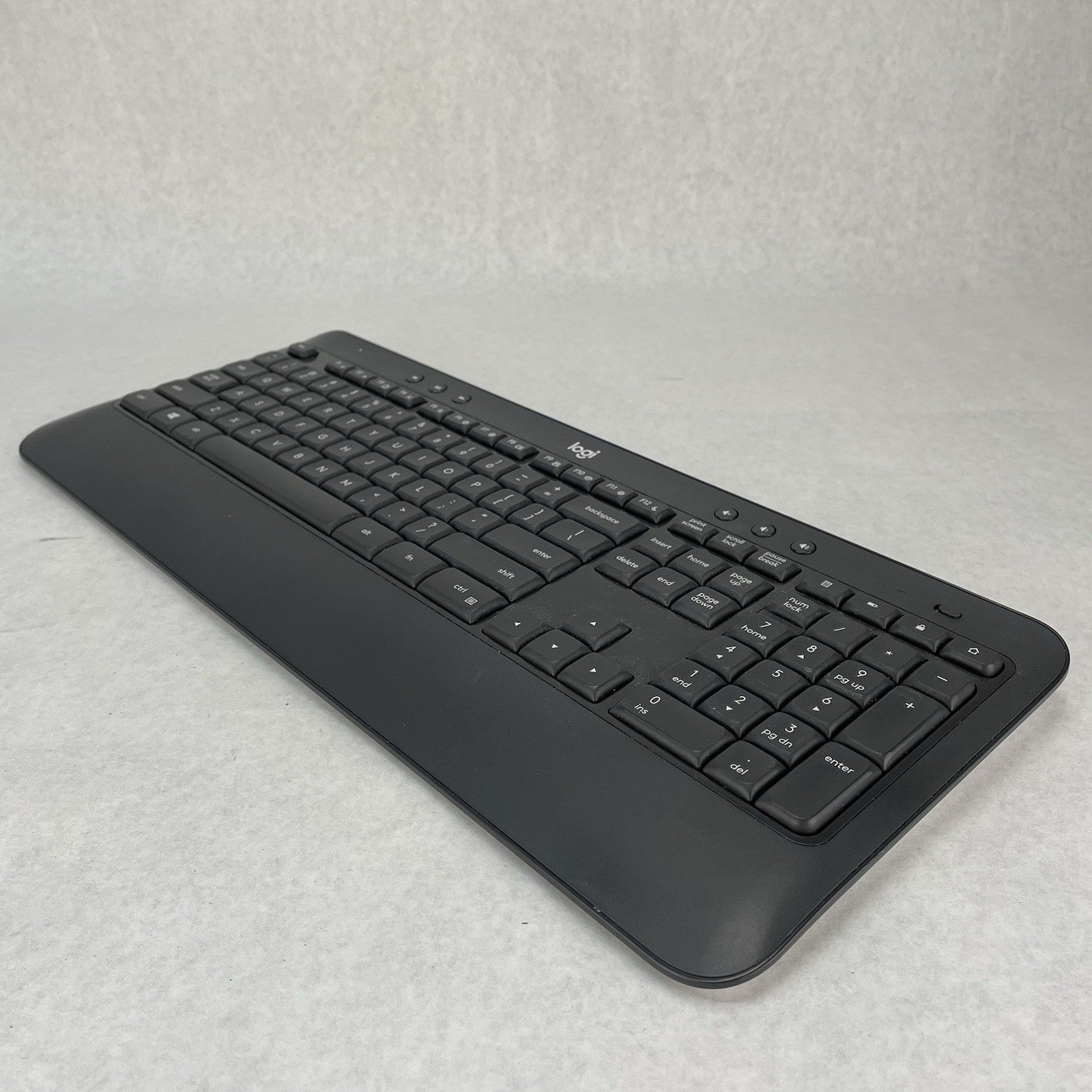 Logitech Wireless Advanced Keyboard K540 with No Dongle Lot of 5