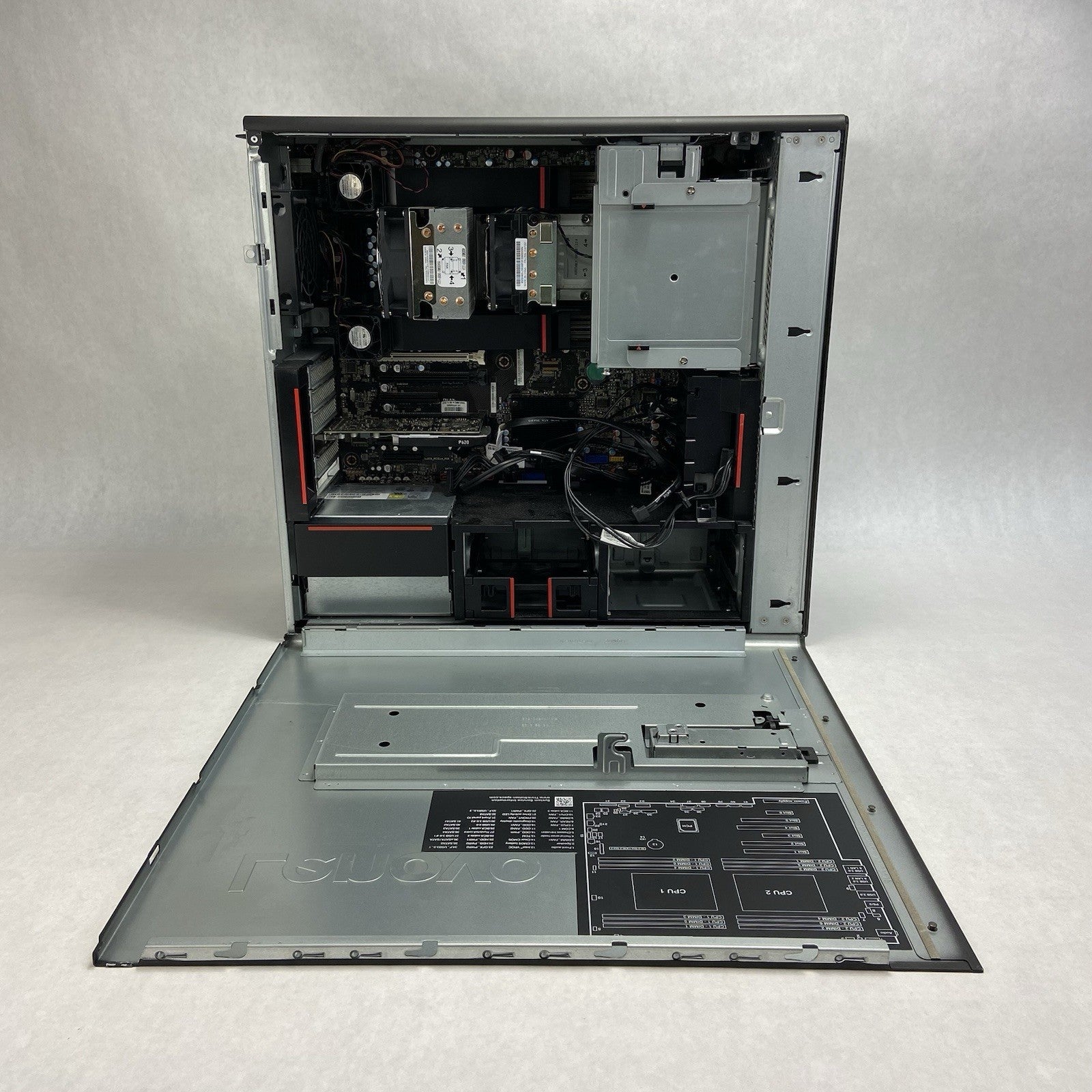 Lenovo ThinkStation P720 2x Xeon Silver 4110 2.1GHz 64GB RAM No HDDOS P6209